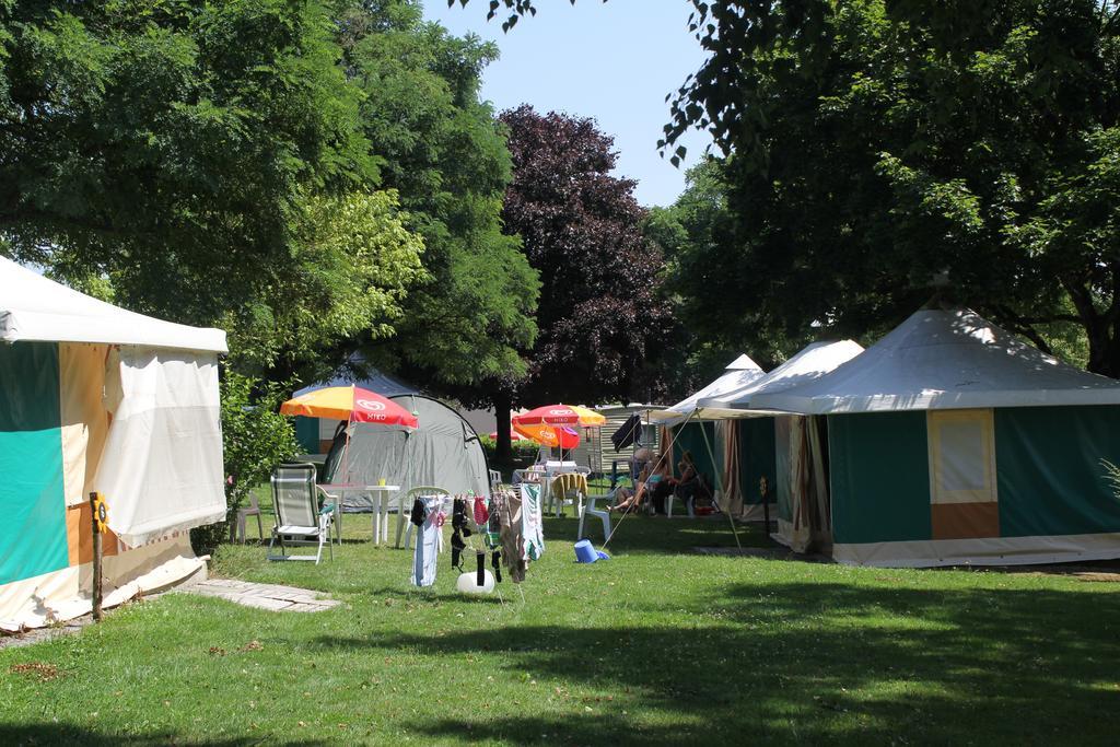 Camping Les Tournesols Sille-le-Guillaume Ngoại thất bức ảnh