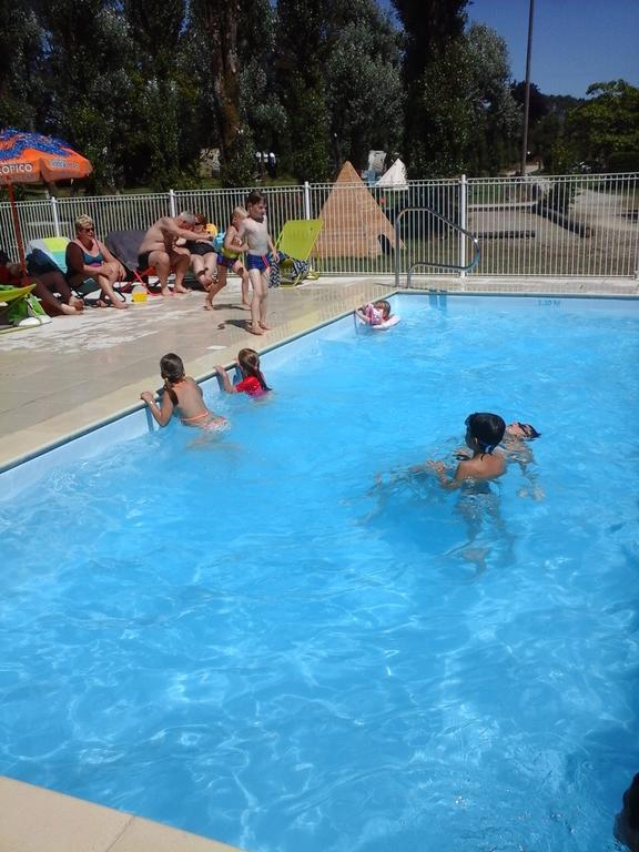 Camping Les Tournesols Sille-le-Guillaume Ngoại thất bức ảnh